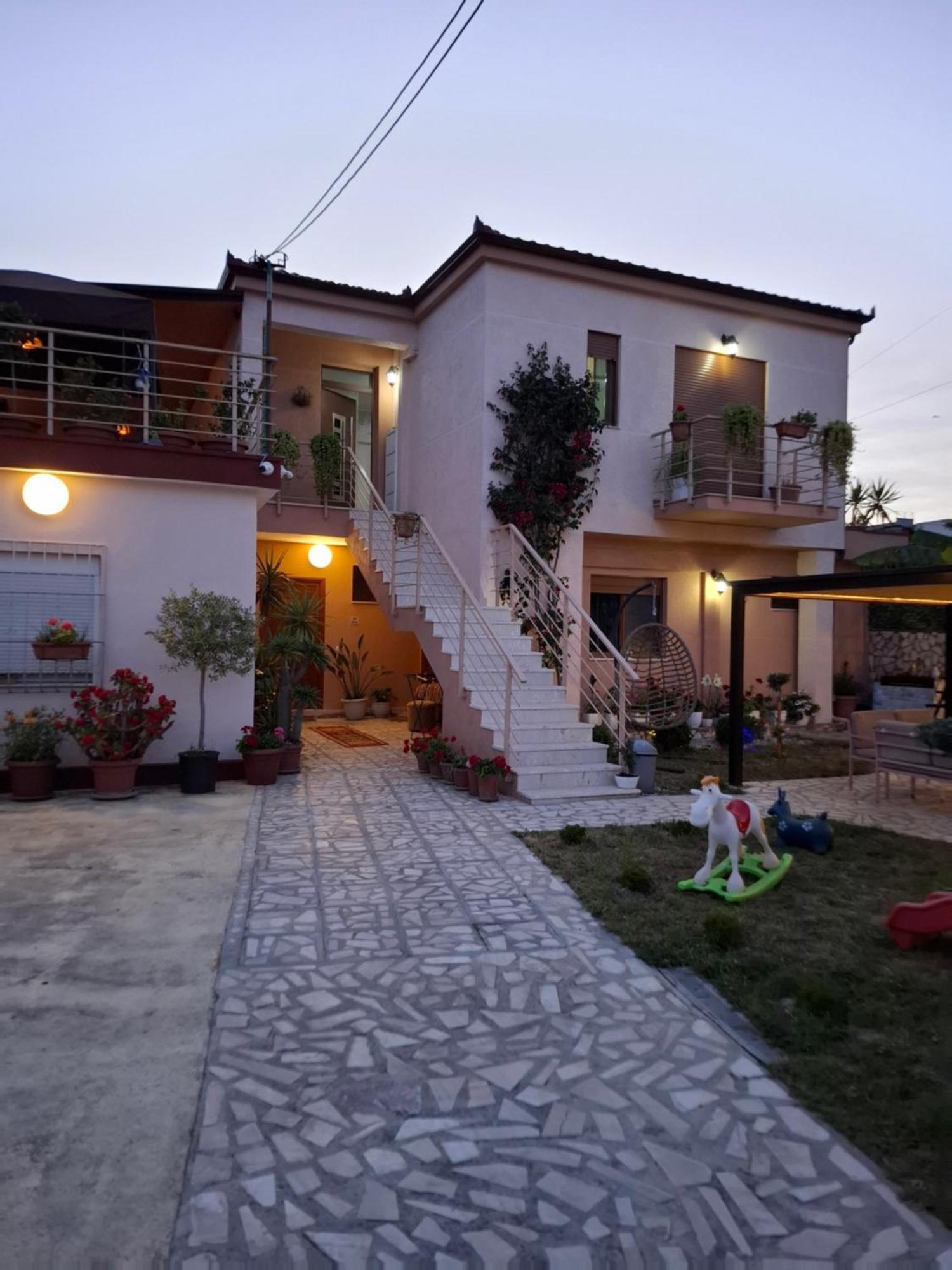 Vila Noar Влёра Экстерьер фото
